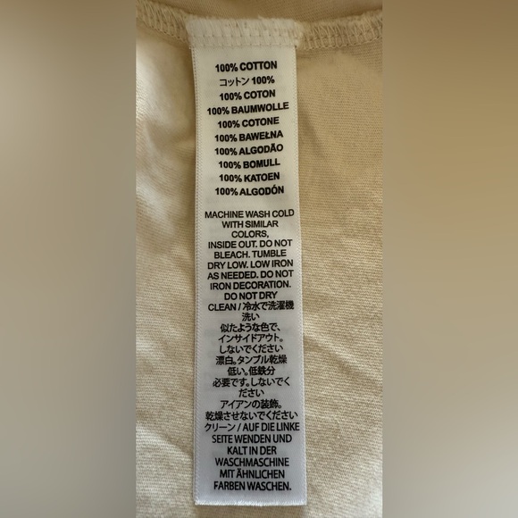 NWOT Taylor Swift “The Eras Tour” Medium Cream Graphic Tee New - Picture 7 of 7